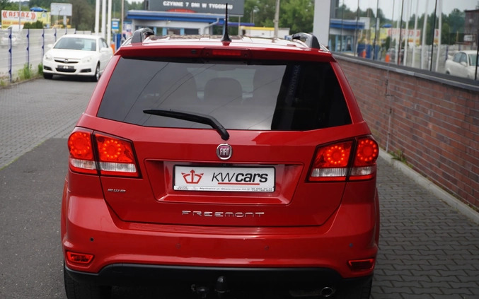 Fiat Freemont cena 49900 przebieg: 149000, rok produkcji 2014 z Mysłowice małe 704
